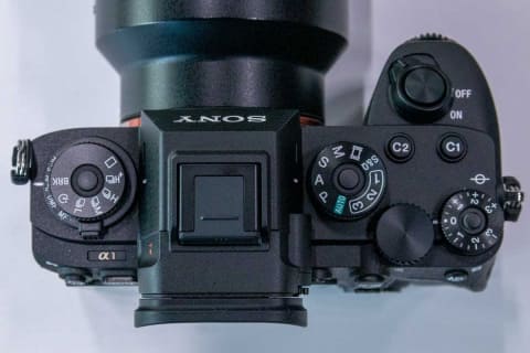 ソニーのフラッグシップカメラ「α1」実機レポ。30枚/秒連写を動画で