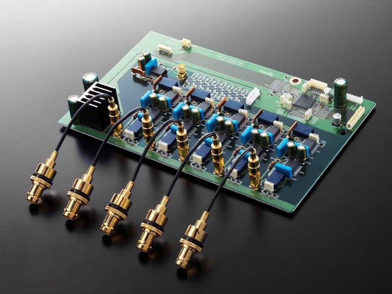 「Grandioso G1X」出力回路