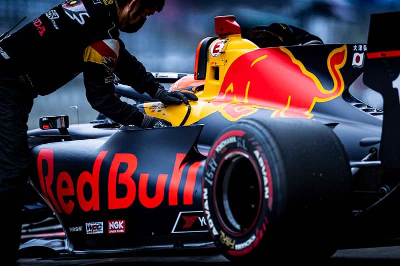 富士スピードウェイを走る大津弘樹のマシン<br><span class="fnt-70">(C)Sho Tamura / Red Bull Content Pool</span>