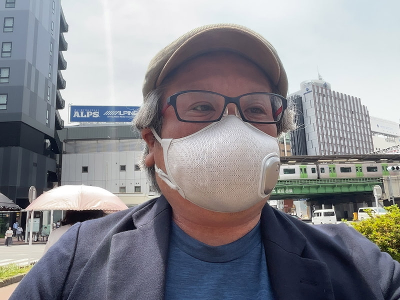 2021年モデルのインカメラは「超広角対応」になっているので、画角を変えることができる。センターフレームはこの画角の広さを活用した機能でもある