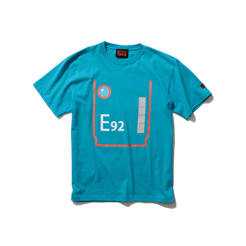 主人公サラを育ててくれたお父さん(E92)になりきれる、遊び心のあるデザインのTシャツ。「EDEN × BEAMS NUMBER T」(5,500円)