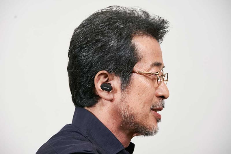 完全ワイヤレスイヤフォンに近い装着イメージ