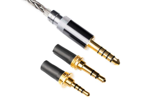 FiiO、音質調整イヤフォンとプラグ交換ケーブルのセット「FH5s Pro