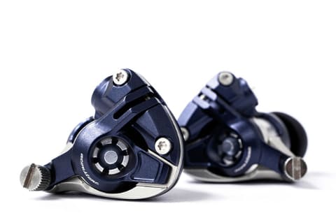 Acoustune、新素材と最新技術多数投入の旗艦イヤフォン「SHO-笙