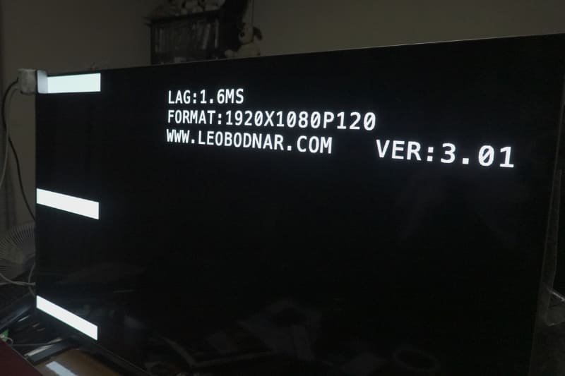 1080p/120Hz時の入力遅延計測風景