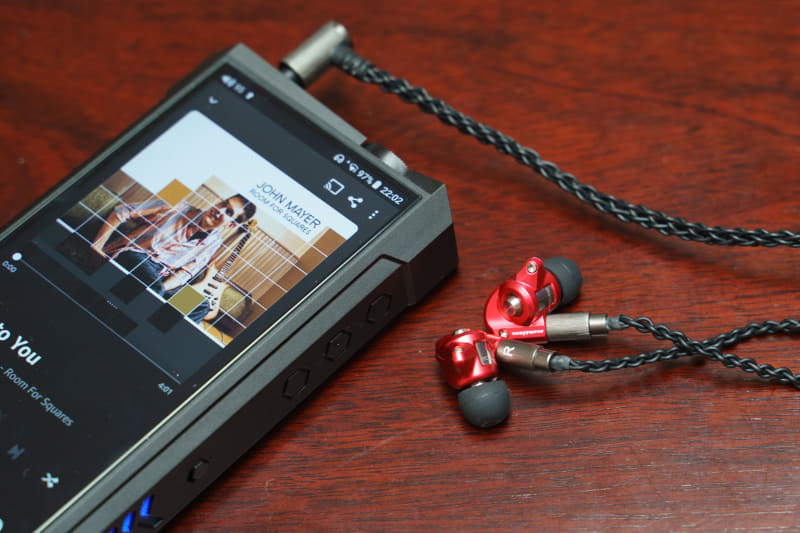 Acoustuneの「HS1300SS」