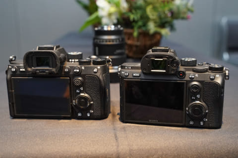 ソニー“次世代基準”ミラーレス「α7 IV」。真のハイブリッド