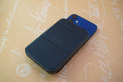 iPhone 13 mini スターライト 128GB　ケース　Anker充電器 iPhone 13 mini スターライト 128GBケースAnker充電器