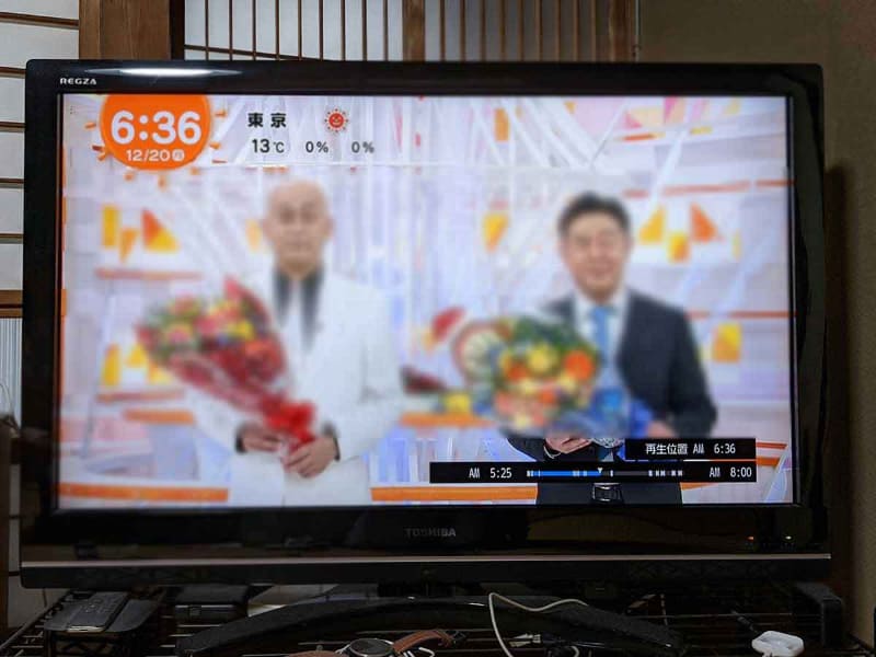 M-1グランプリに優勝すると、その翌朝から大忙しと聞いてはいたが、まさか朝6時台に生で漫才を披露するとは……