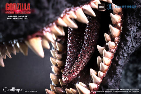 「GODZILLA」ゴジラ　フィギュア付きネクタイ　フィギュアのみ　胸像 撮影に使われたスーツと同寸「ゴジラ胸像」。全世界100個限定