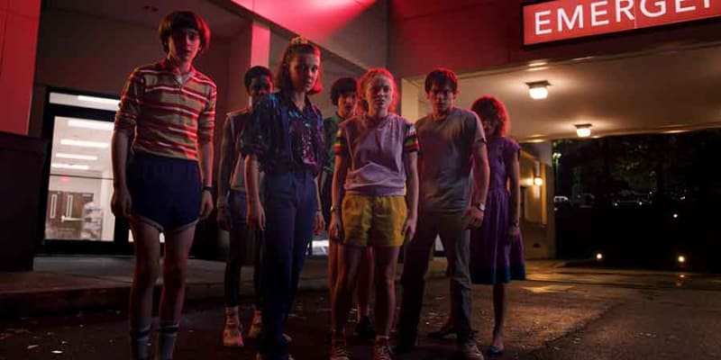 <span class="fnt-70">Netflixシリーズ「ストレンジャー・シングス 未知の世界」シーズン1～3：独占配信中、シーズン4Vol.1：5月27日(金)、Vol.2：7月1日(金)独占配信開始</span>