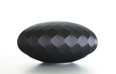 レビュー】シンプルお洒落で音はガチ! B&W流“未来のオーディオ