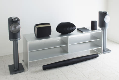 レビュー】シンプルお洒落で音はガチ! B&W流“未来のオーディオ