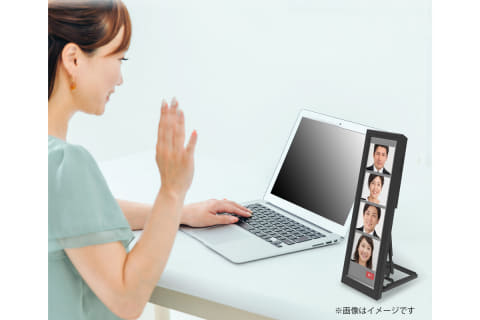 SNS閲覧に最適な縦長モバイルディスプレイ。約16,800円 - AV Watch