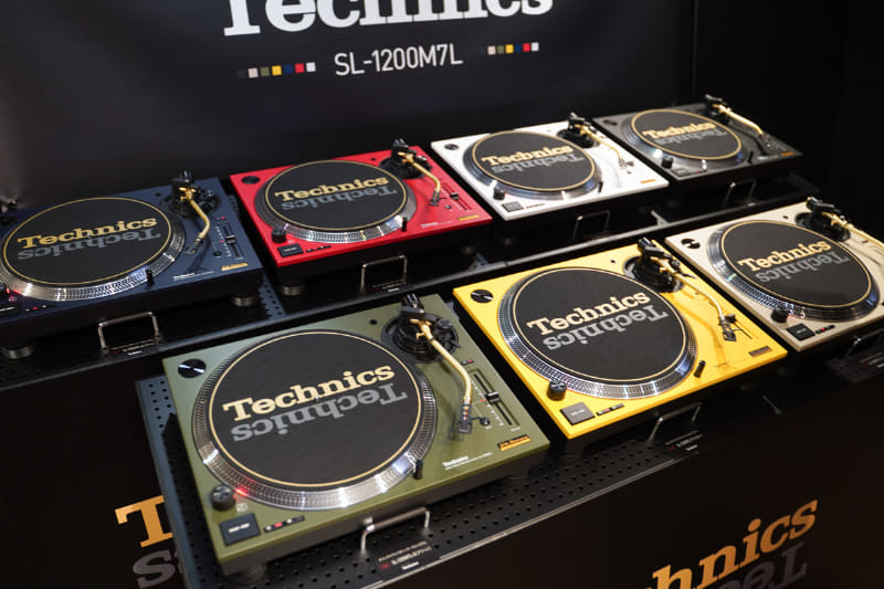 豊富なカラーバリエーションを用意