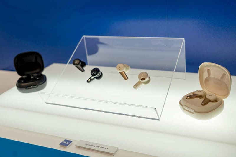 カラーは2色展開