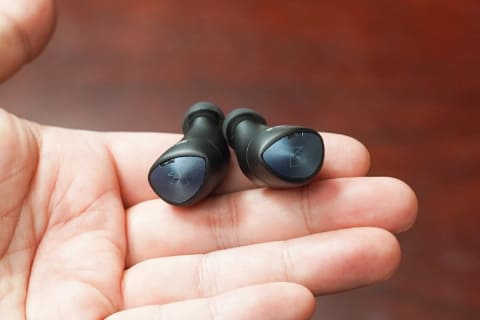 【新品未開封】NOBLE FALCOM ANC Noble Audio FALCON ANC NOB-FALCONANC 価格比較 - 価格.com