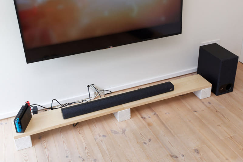 リビングのテレビと一緒に使うのもいいが……