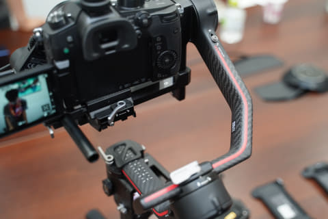 3軸ロック カメラ用ジンバル 高速充電 51nxZJG01sL._AC_UF350,