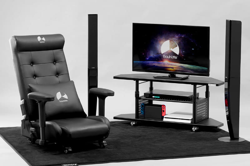 昇降式テレビ台のコーナータイプ「BHV-1000CH」を組み合わせたところ