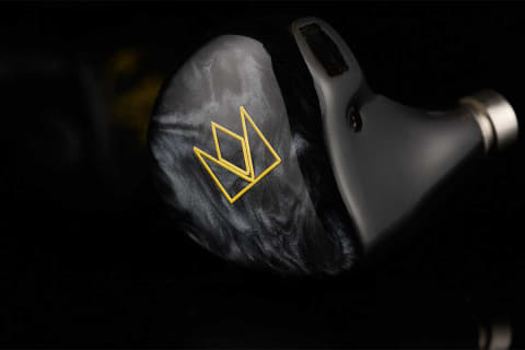 Noble Audio、骨伝導ドライバ搭載の新フラッグシップIEM「KUBLAI
