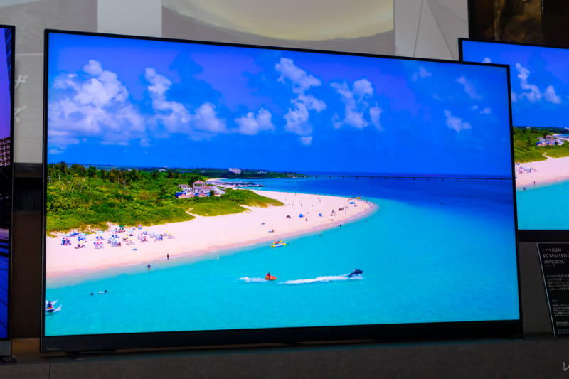 バックライトにミニLEDを搭載、量子ドット技術も投入した「Z875L」