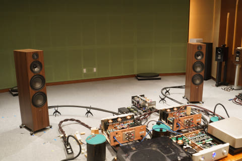 ち*こ様 Polk スピーカー 2台セット 評論家がPolk Audioのスピーカーを使って「自宅でマルチ