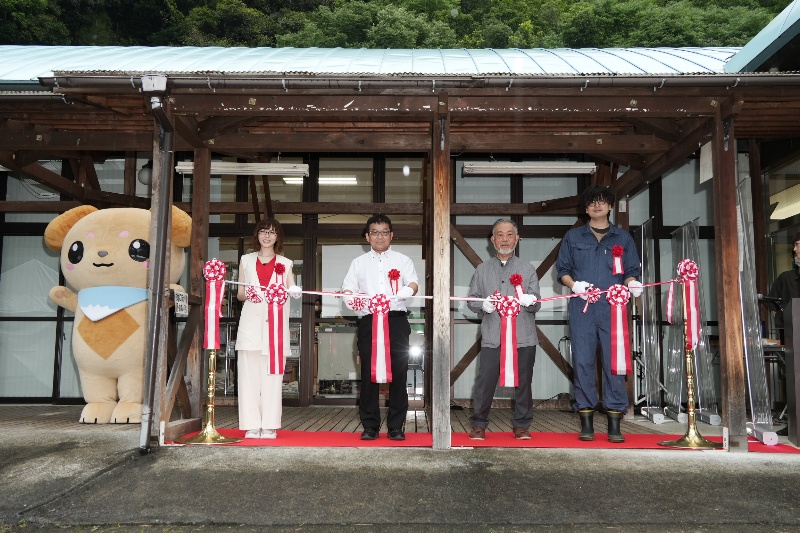 <span class="fnt-70">(C)あfろ・芳文社／野外活動委員会</span>