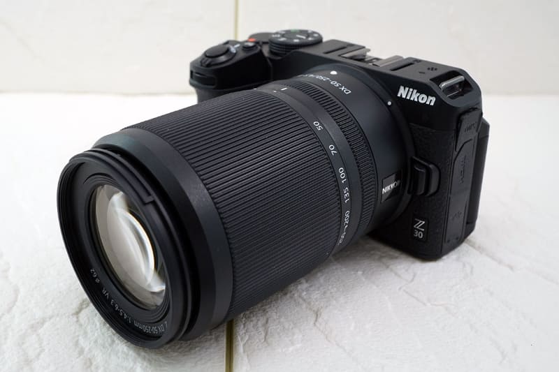 NIKKOR Z DX 50-250mm f/4.5-6.3 VR装着時