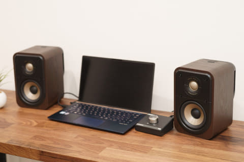 BOSE スピーカー 美味しい 120 COMPACT MUSIC MONITOR