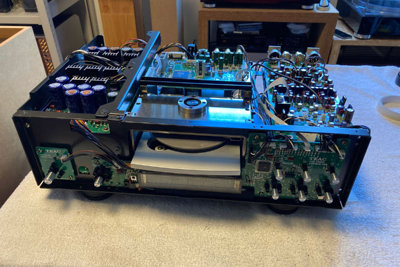 剥き出しのUX-1