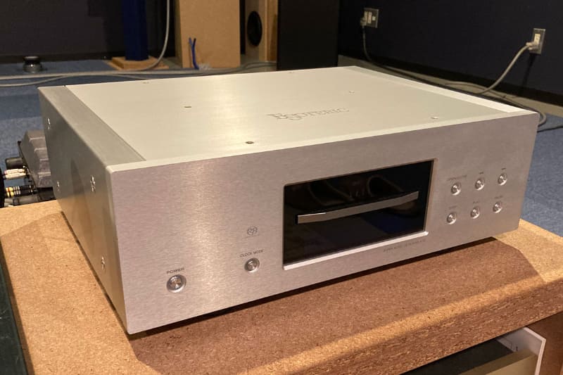 辛抱たまらず中古のX-01を購入