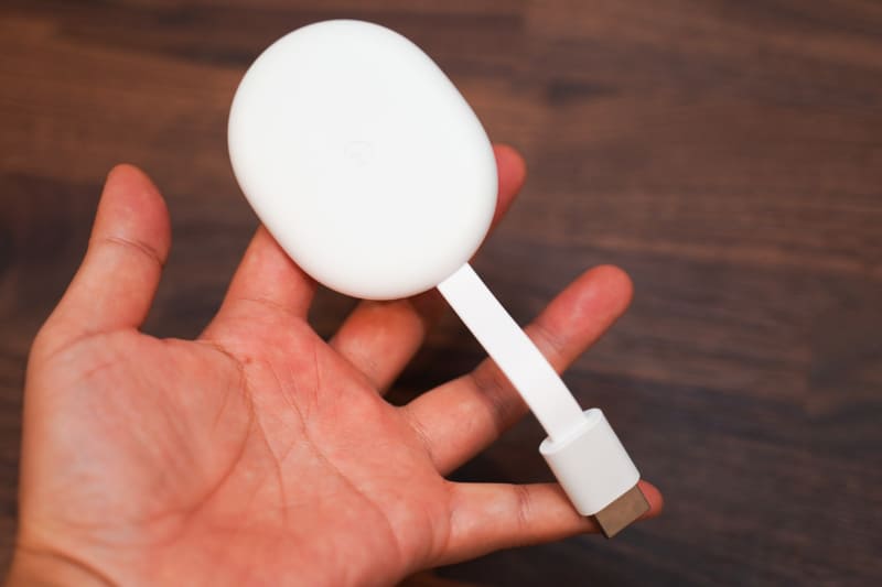 本体を直接テレビのHDMI入力に接続する