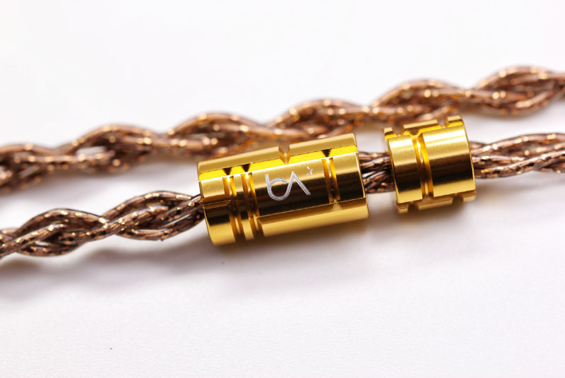 イヤフォンケーブル「Cyclone」(4-Wireモデル)