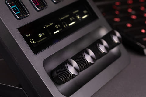 タッチパネルとダイヤル搭載で直感的に使える「Stream Deck+」 - AV Watch