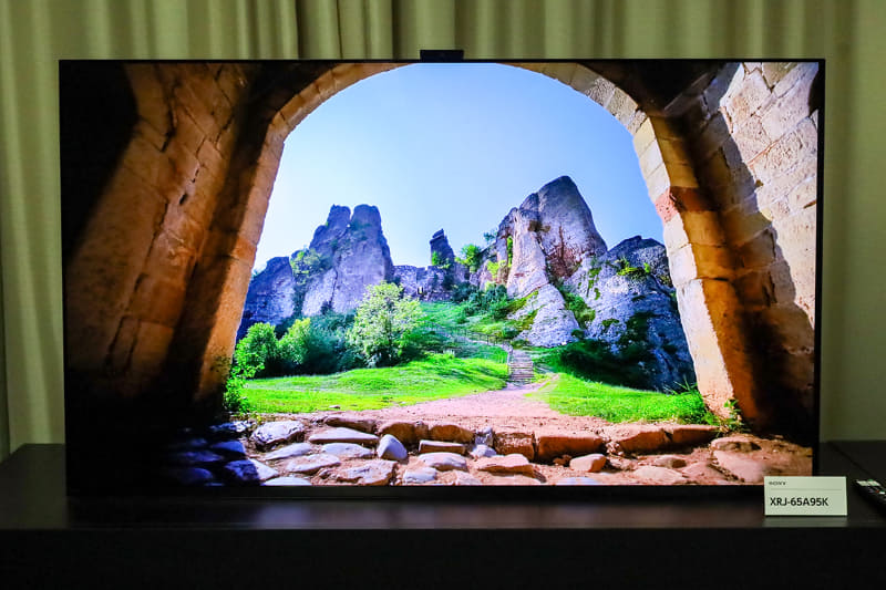 本田氏が絶賛するソニーの65型4K有機ELテレビ「XRJ-65A95K」