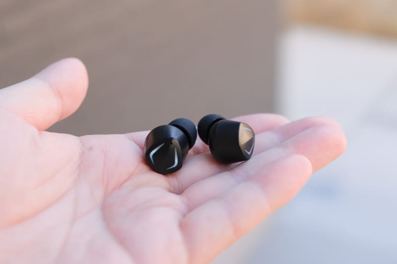 高価過ぎないので、屋外で気軽に使える。これも1つの魅力だ