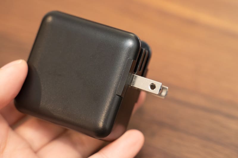 最大65WのUSB充電器「SHO-U65」