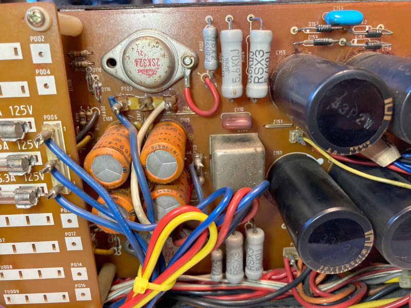 電源基板の全景