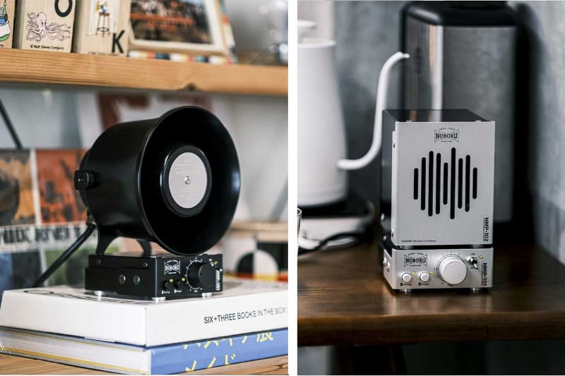 金属製ホーン型スピーカー「NMP-103」(左)と金属製ボックス型スピーカー「NMP-102」、Bluetooth内蔵1Wモノラルアンプ「スタックアンプ(NMP-101)」(右)