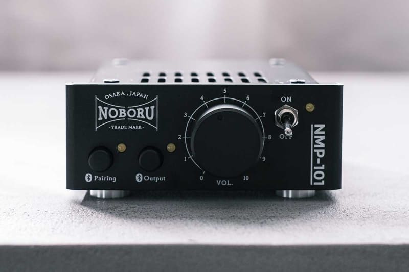 初回限定カラーの黒色アルマイト仕様「NMP-101B」