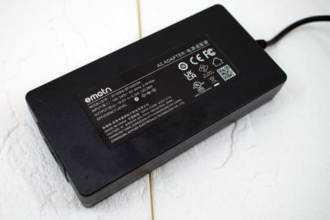 Emotn N1 スタンドのおまけ付き Emotn N1 スタンドのおまけ付き Emotn N1 スタンドのおまけ付き