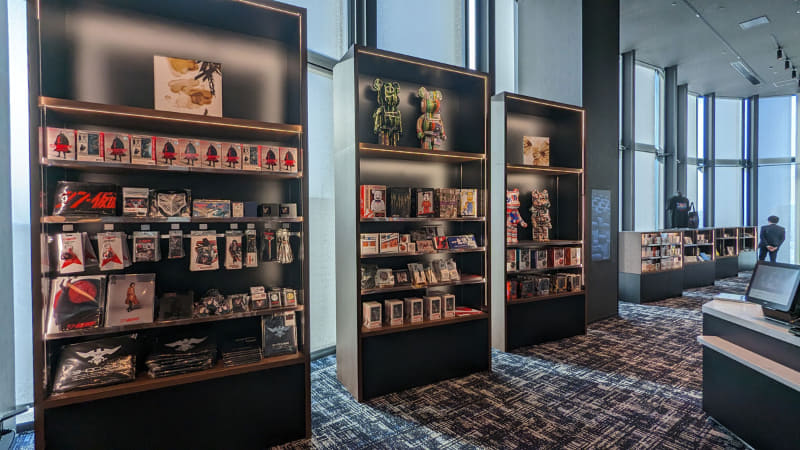 映画チケットの有無に関わらず、誰でも利用できるショップ「POST CREDIT」