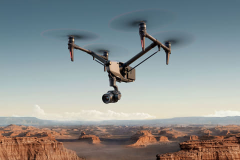DJI、フルサイズ8Kカメラ搭載シネマ用ドローン「Inspire 3