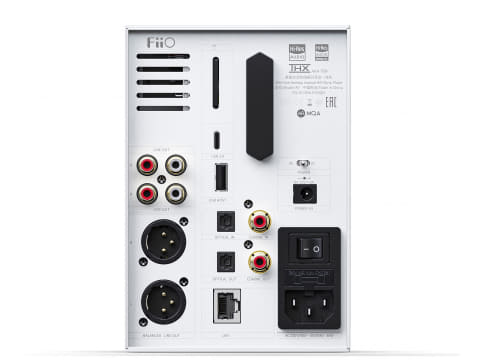 FiiO、デスクトップオーディオに新色「R7 White」 - AV Watch