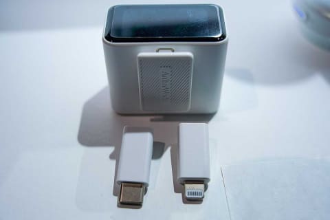 Ankerからワイヤレスマイク「AnkerWork M650」。3.5万円で200m