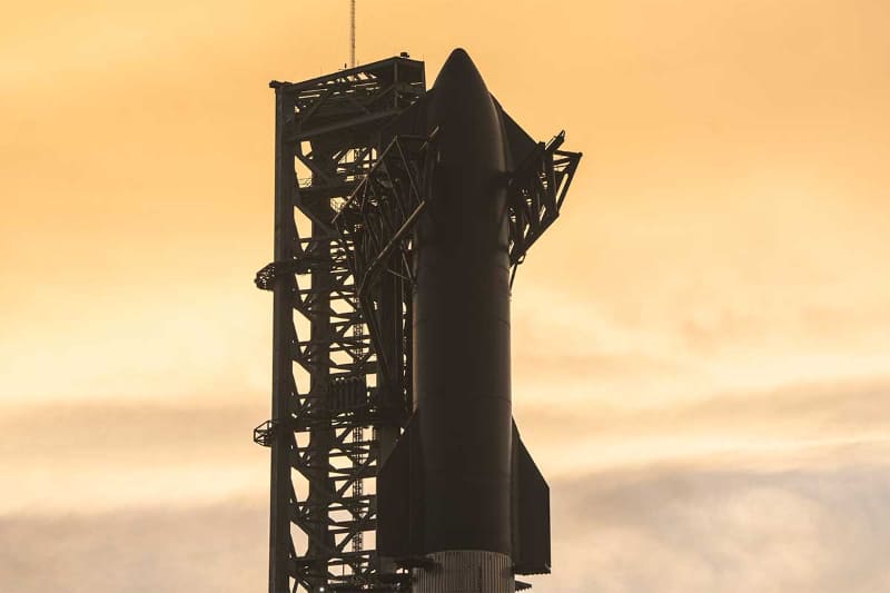 ブースター「Super Heavy」と組み合わせた宇宙船「Starship」