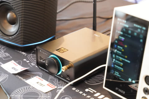 FiiO初デスクトップ用アクティブスピーカー。初の開放型ヘッドフォンも