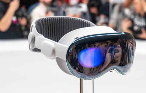 西田宗千佳のRandomTracking】「Apple Vision Pro」実機を撮ってきた