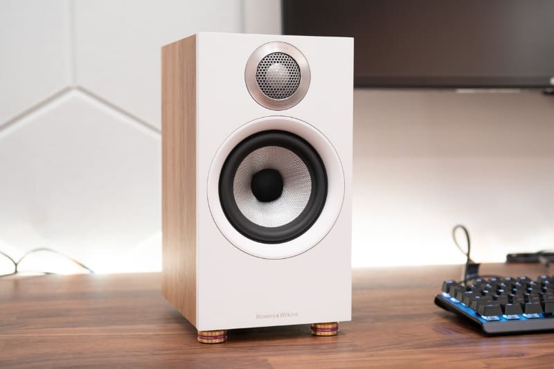 Bowers & Wilkins「607 S2 Anniversary Edition」